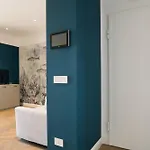 Апартаменты Porta Del Mare - Luxury Beachfront By Leading *