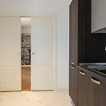 Porta Del Mare - Luxury Beachfront By Leading Апартаменты