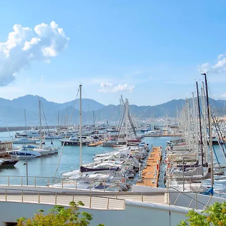 Porta Del Mare - Luxury Beachfront Salerno
