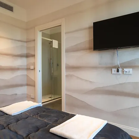 Porta Del Mare - Luxury Beachfront Apartment Salerno