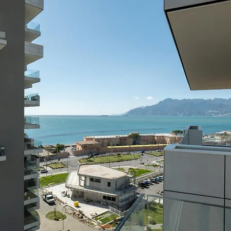 Porta Del Mare - Luxury Beachfront דירה