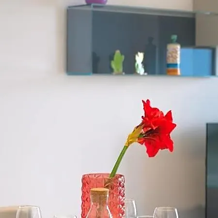 Porta Del Mare - Luxury Beachfront By Leading Apartament *