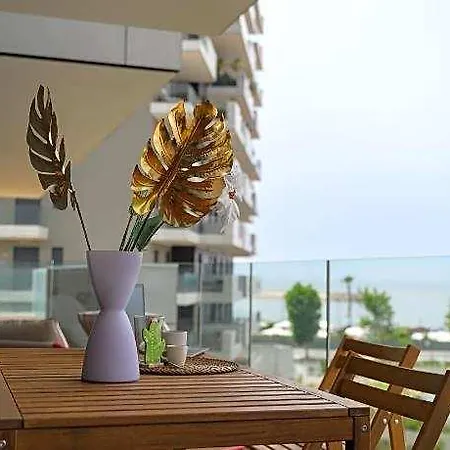 Porta Del Mare - Luxury Beachfront By Leading Salerno