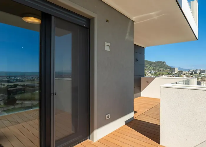 Porta Del Mare - Luxury Beachfront דירה סלרנו