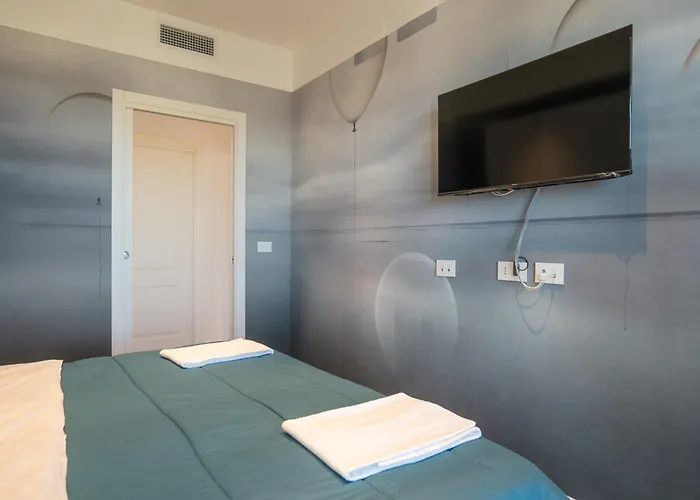 Porta Del Mare - Luxury Beachfront דירה סלרנו